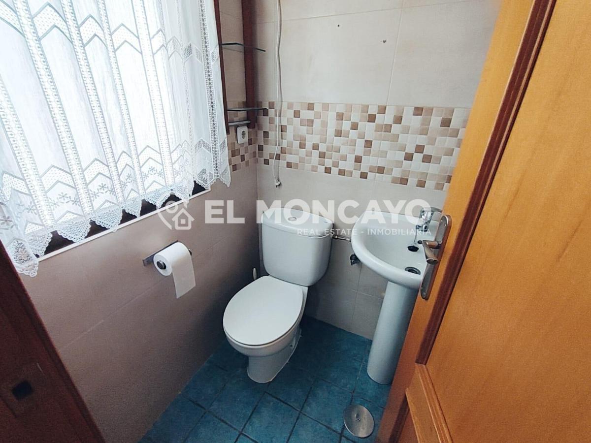 Appartamento a Guardamar del Segura, Alicante, Spagna 3 camere da letto, 109 mq. N° 183797