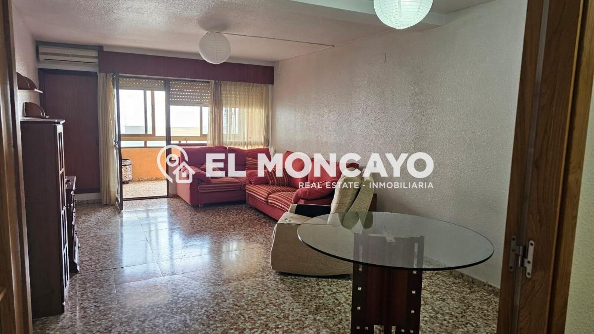 Appartamento a Guardamar del Segura, Alicante, Spagna 3 camere da letto, 109 mq. N° 183797