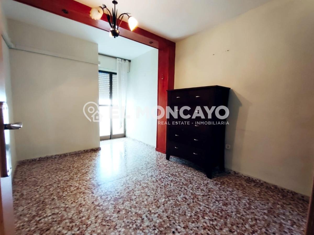 Appartamento a Guardamar del Segura, Alicante, Spagna 3 camere da letto, 109 mq. N° 183797