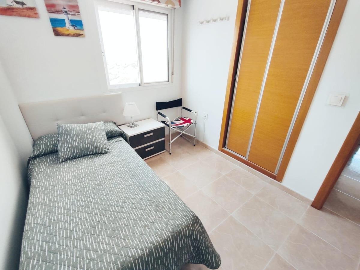 Apartamento en Guardamar del Segura, Alicante, España 2 dormitorios, 76 m2 No. 183795