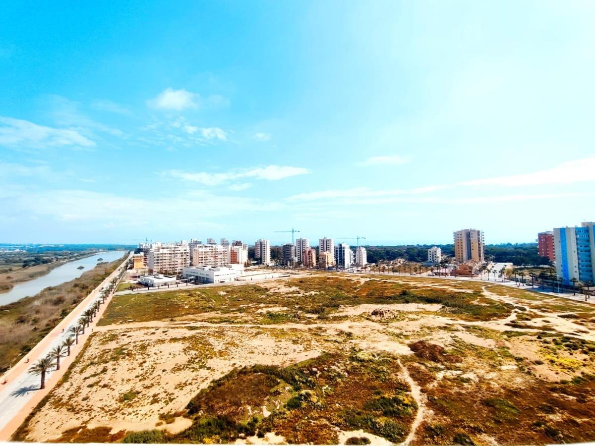 Apartamento en Guardamar del Segura, Alicante, España 2 dormitorios, 76 m2 No. 183795