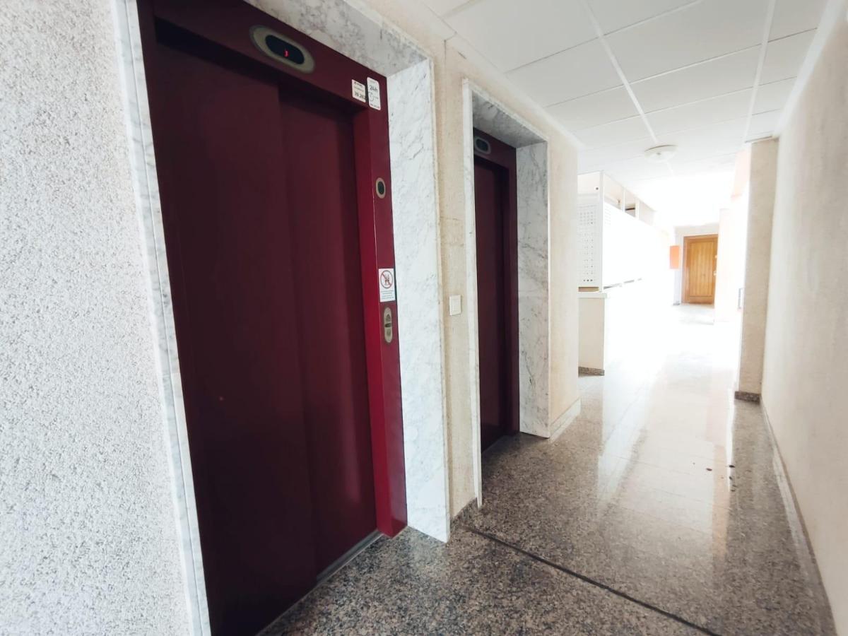 Apartamento en Guardamar del Segura, Alicante, España 2 dormitorios, 76 m2 No. 183795