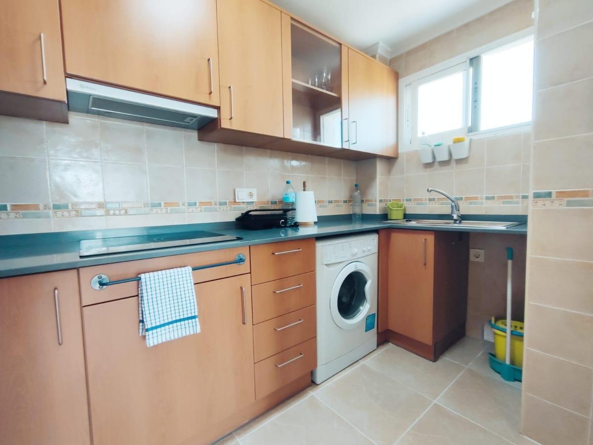 Apartamento en Guardamar del Segura, Alicante, España 2 dormitorios, 76 m2 No. 183795