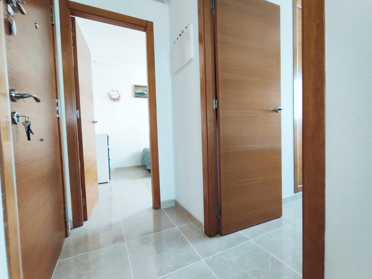 Apartamento en Guardamar del Segura, Alicante, España 2 dormitorios, 76 m2 No. 183795