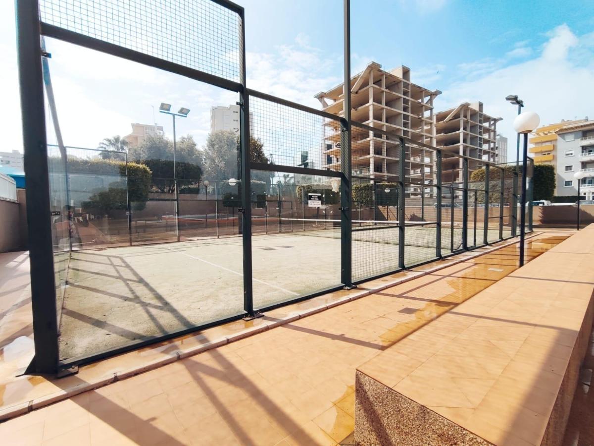 Apartamento en Guardamar del Segura, Alicante, España 2 dormitorios, 76 m2 No. 183795
