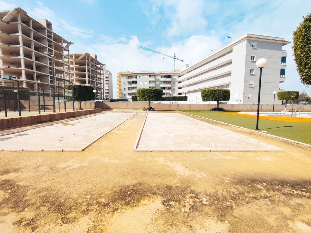 Apartamento en Guardamar del Segura, Alicante, España 2 dormitorios, 76 m2 No. 183795