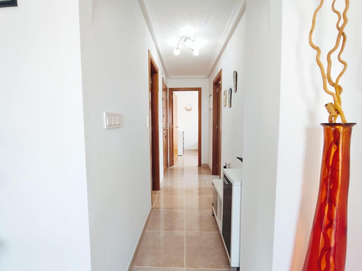 Apartamento en Guardamar del Segura, Alicante, España 2 dormitorios, 76 m2 No. 183795