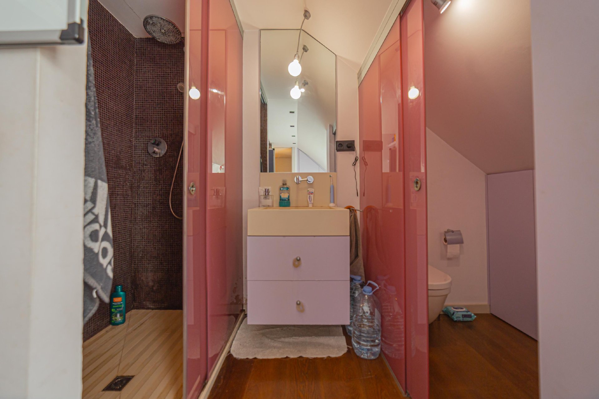 Huoneisto Barcelona, Espanja 4 makuuhuonetta, 205 m2 No. 140920