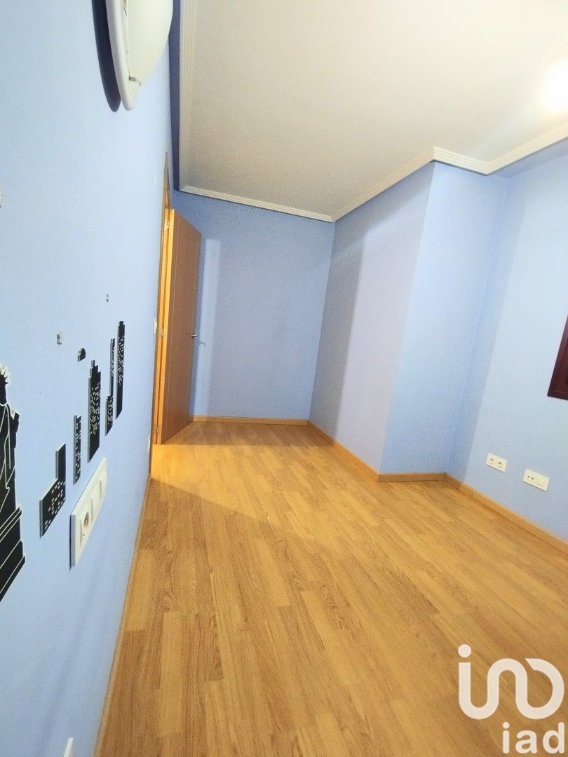 Apartamento en Veguellina de Órbigo, León, España 3 dormitorios, 108 m2 No. 186008