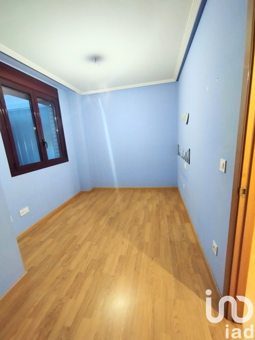 Apartamento en Veguellina de Órbigo, León, España 3 dormitorios, 108 m2 No. 186008