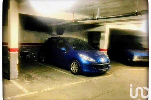 Parkings Barcelona, Spānijā 8 m2 Nr. 186011