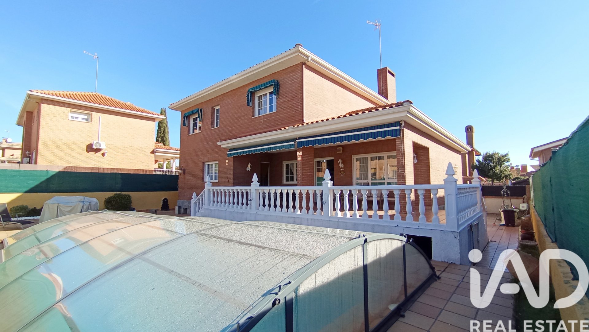 Apartment in Meco, Madrid, Spain 5 bedrooms, 382 sq.m. No. 173106