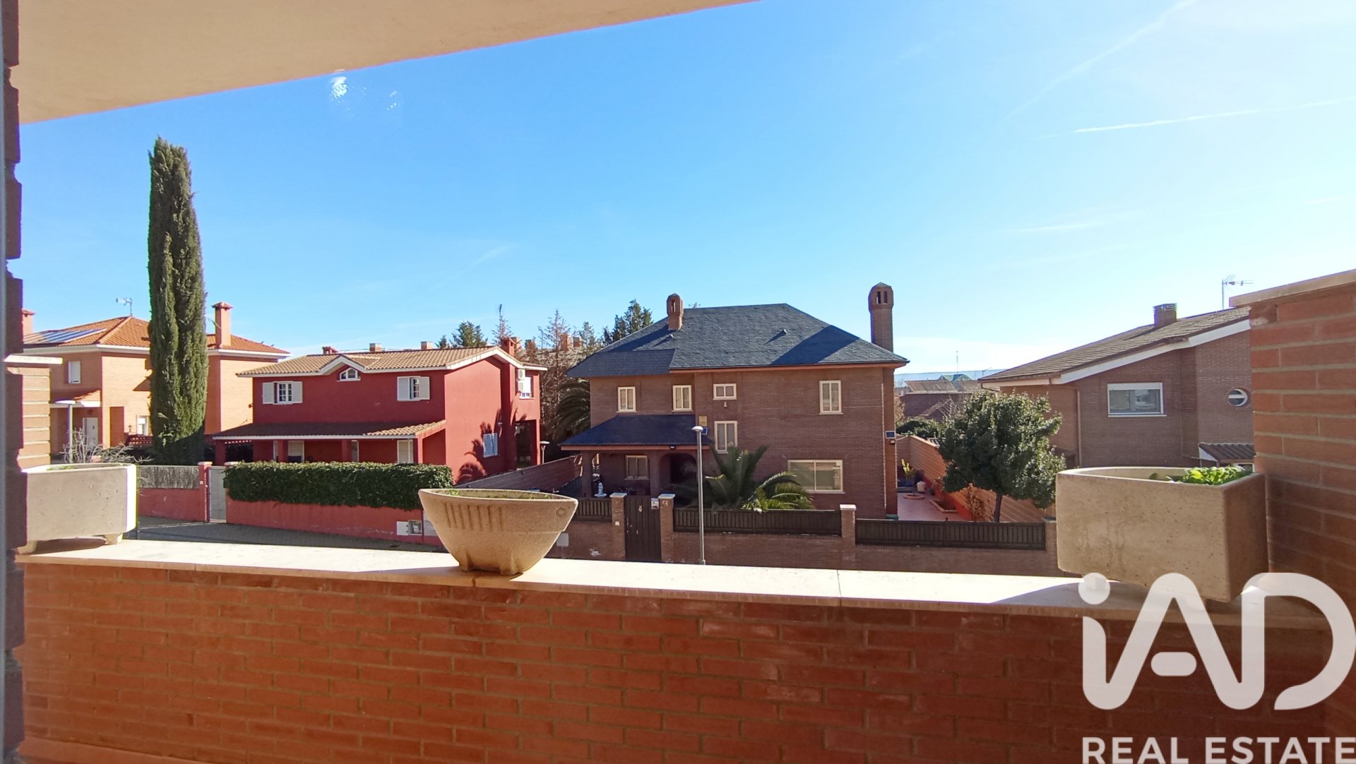 Apartment in Meco, Madrid, Spain 5 bedrooms, 382 sq.m. No. 173106