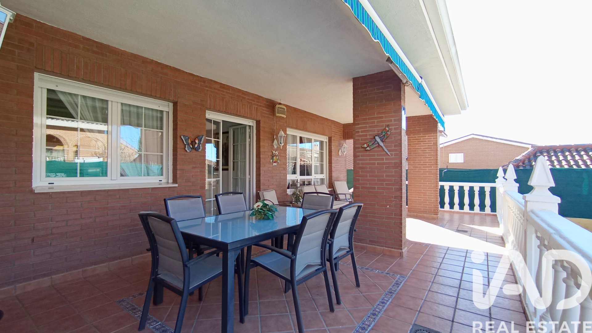Apartment in Meco, Madrid, Spain 5 bedrooms, 382 sq.m. No. 173106