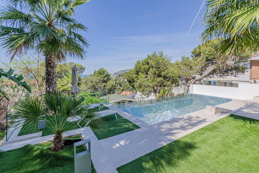 Talo Castelldefels, Barcelona, Espanja 6 makuuhuonetta, 740 m2 No. 66786