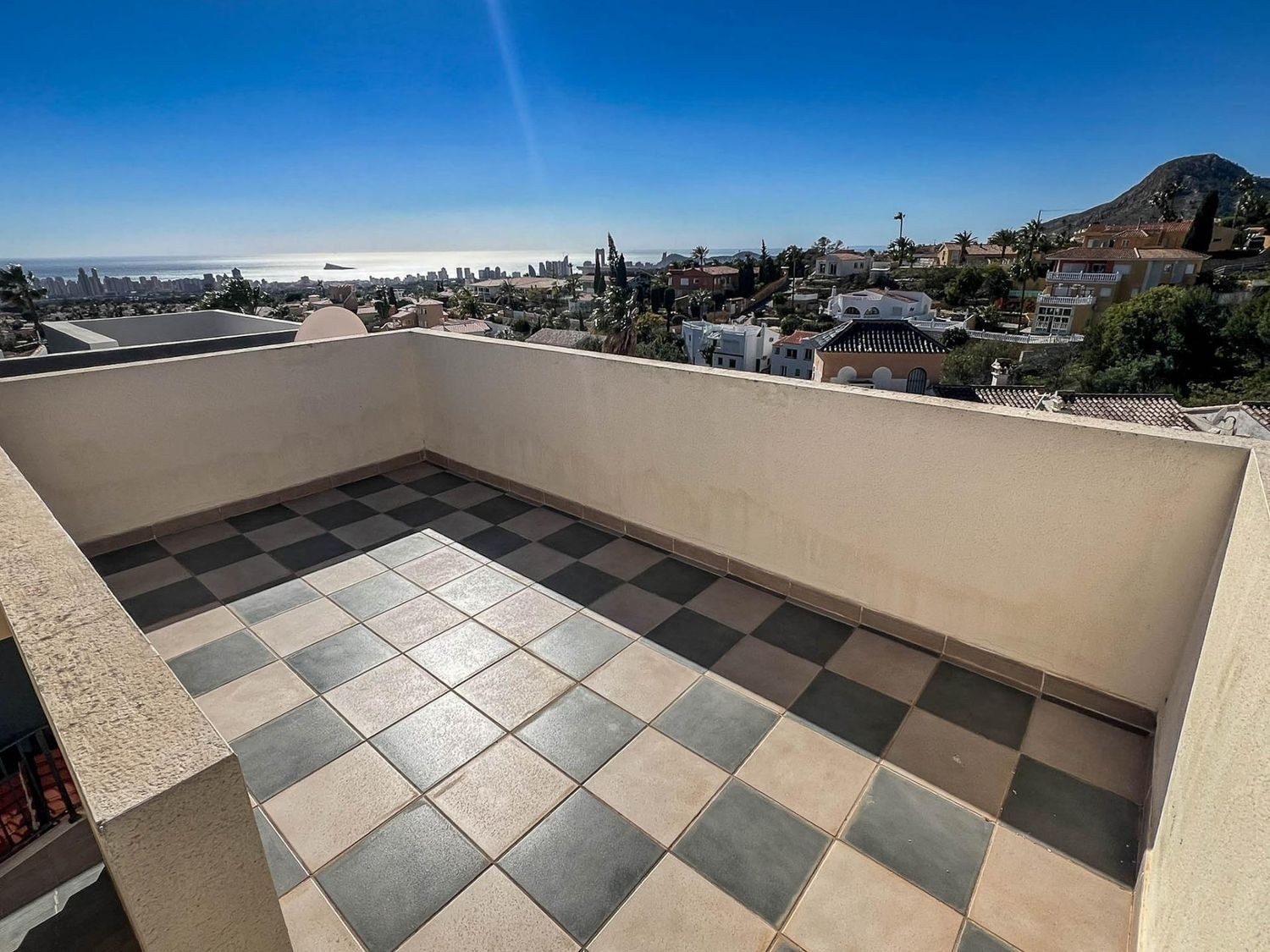 Villa à La Nucia, Alicante, Espagne 2 chambres, 106 m2 No. 180653