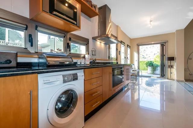 Villa in Altea, Alicante, Spanien 4 Schlafzimmer, 421 m2 Nr. 180650