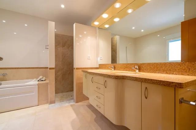 Villa à Altea, Alicante, Espagne 4 chambres, 400 m2 No. 180649