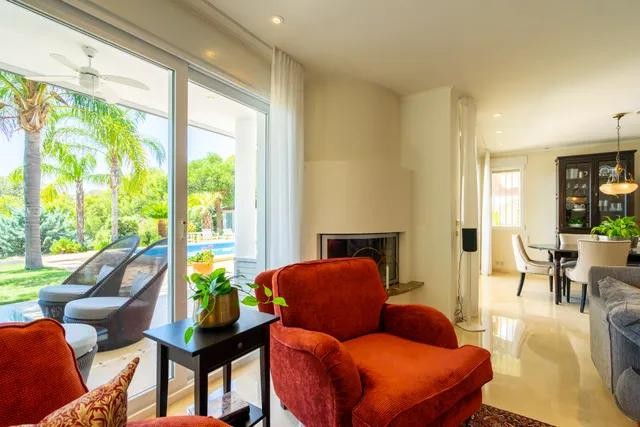 Villa à Altea, Alicante, Espagne 4 chambres, 400 m2 No. 180649