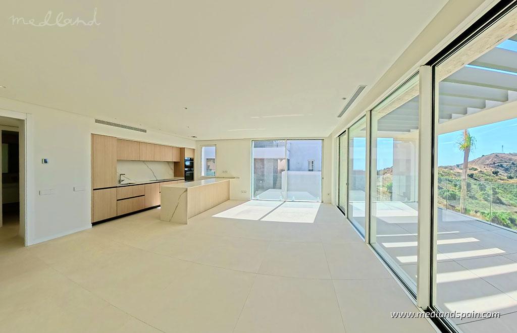 Huoneisto Marbella, Malaga, Espanja 3 makuuhuonetta, 149 m2 No. 178086