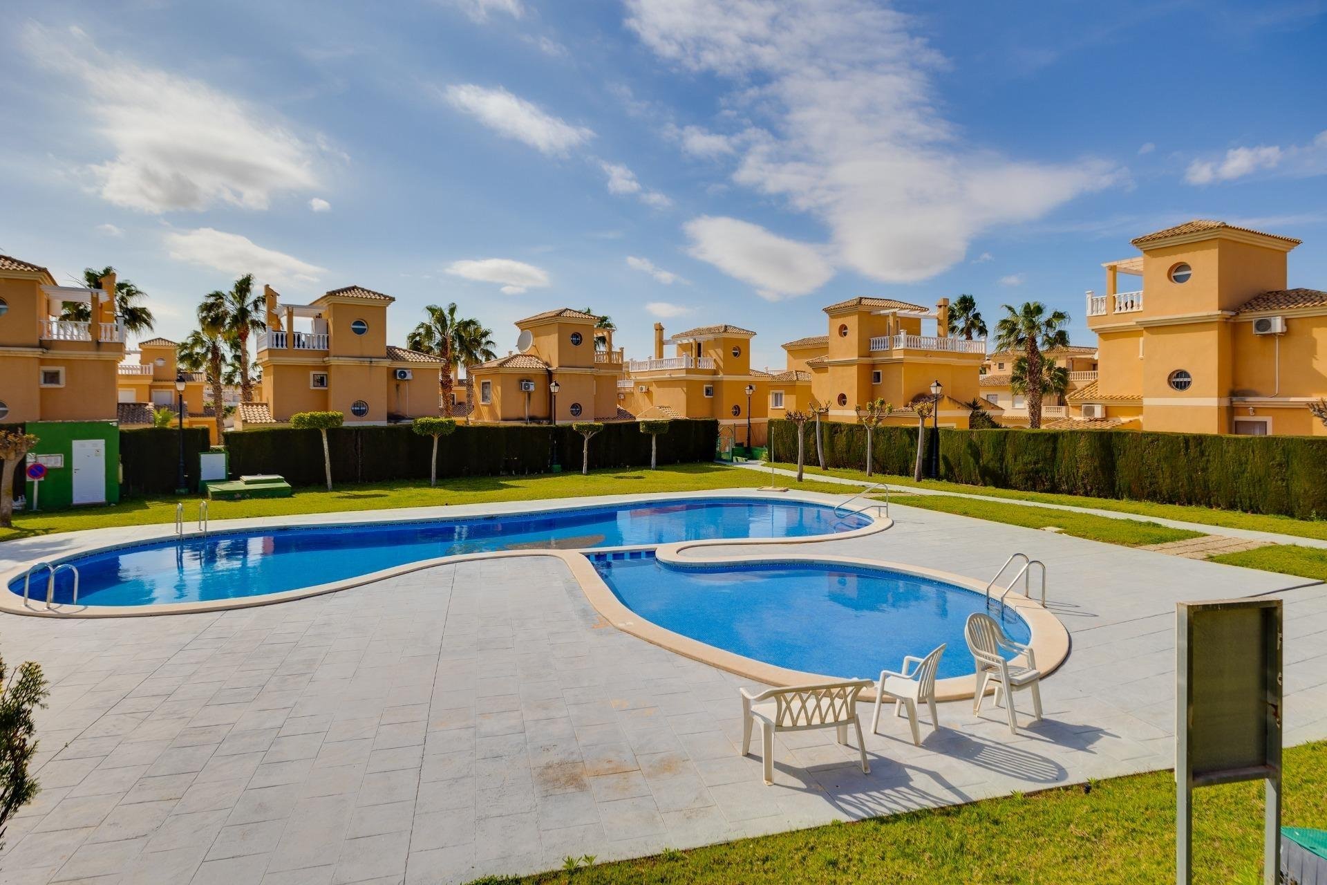 Villa Algorfa, Alicante, Spānijā 3 istabas, 103 m2 Nr. 178174