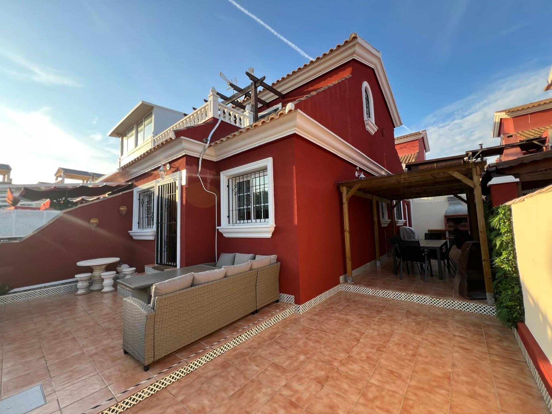Villa in Alicante, Spain 3 bedrooms, 100 sq.m. No. 178178