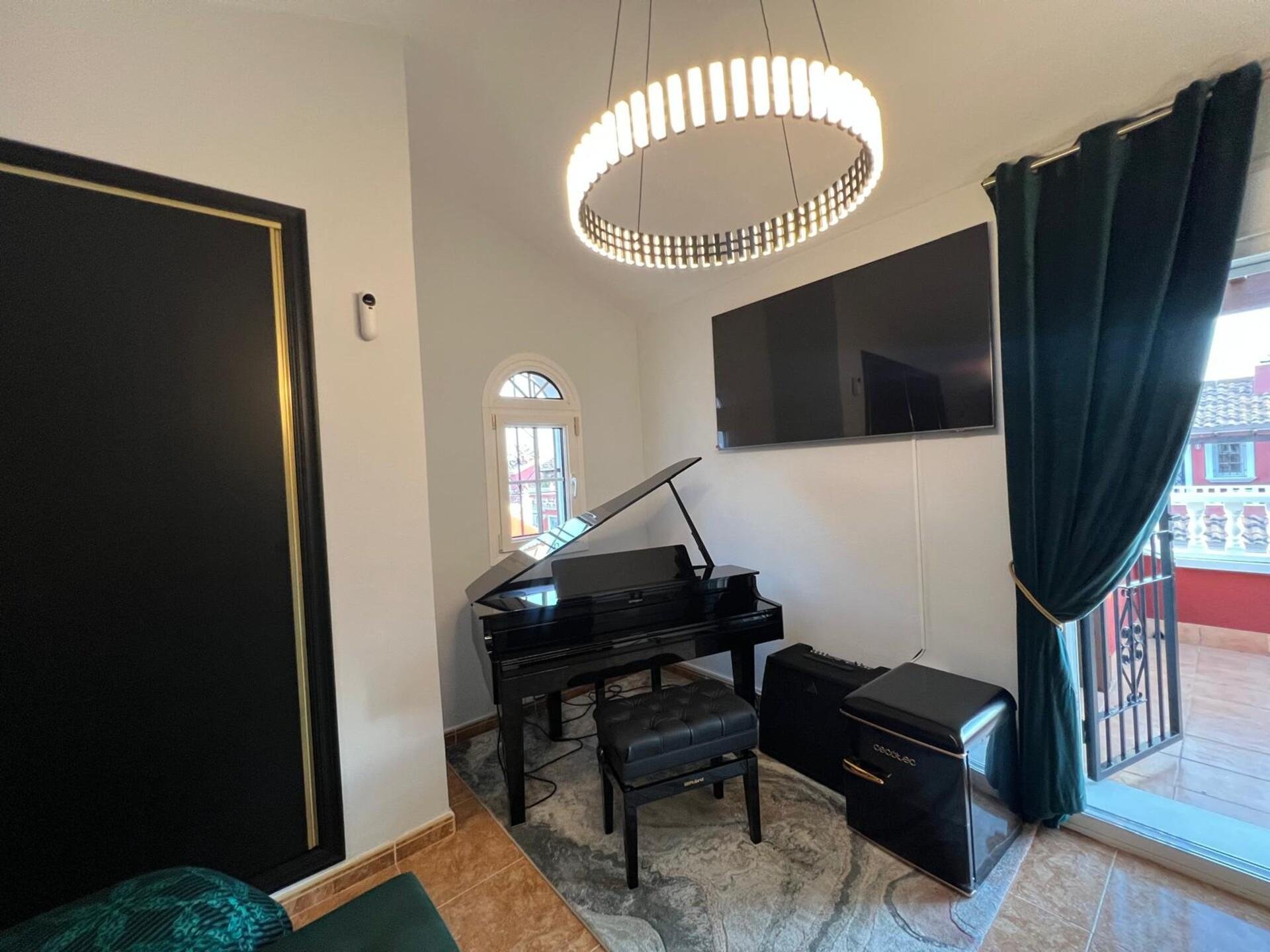 Villa in Alicante, Spain 3 bedrooms, 100 sq.m. No. 178178