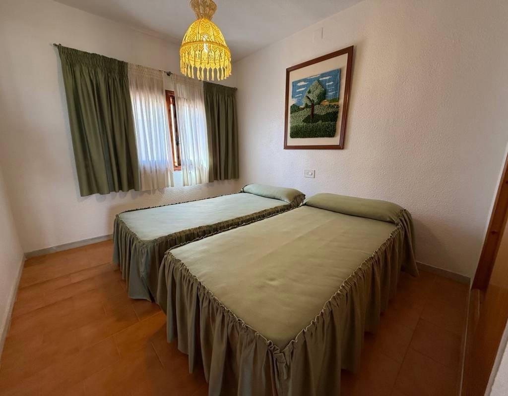 Ático en Torrevieja, Alicante, España 3 dormitorios, 84 m2 No. 178172