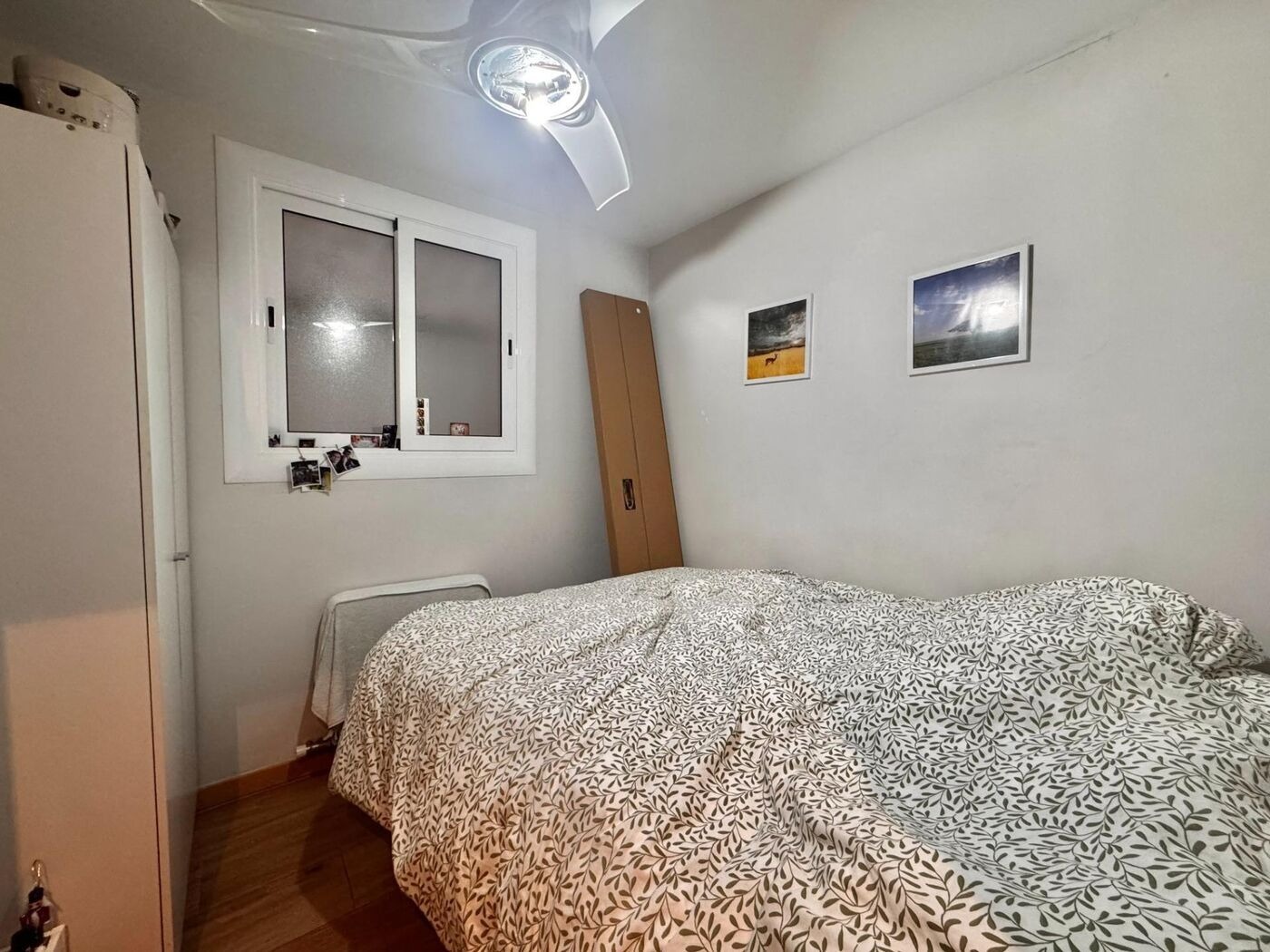 Apartamento en Barcelona, España 4 dormitorios,  No. 140862