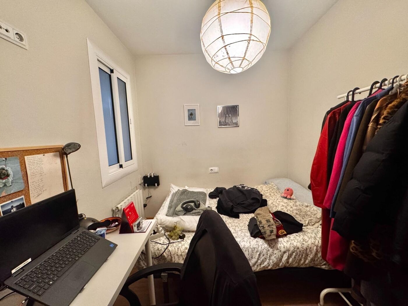Apartamento en Barcelona, España 4 dormitorios,  No. 140862