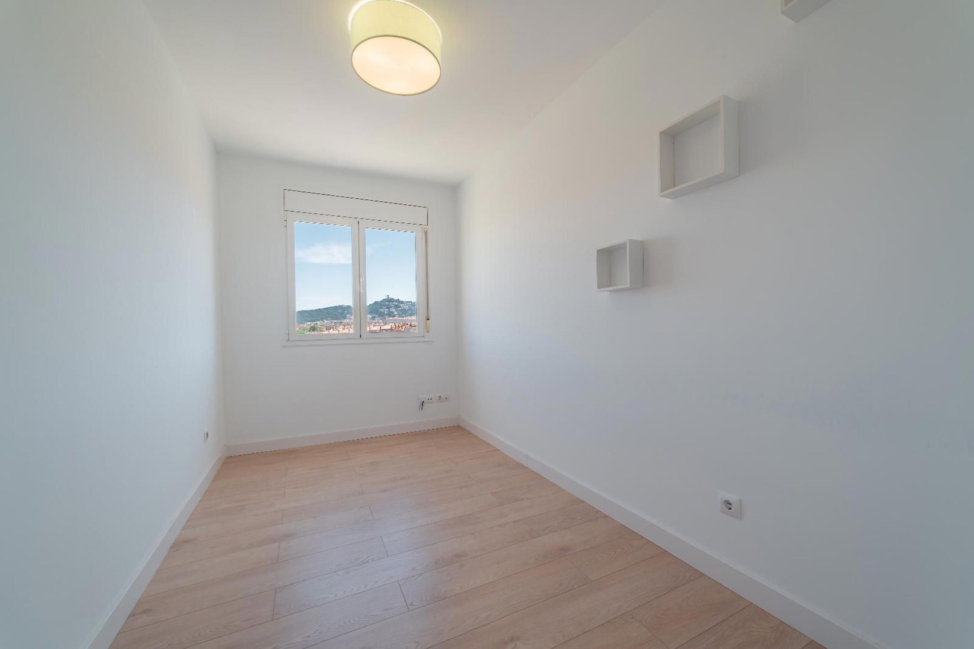 Apartament w Blanes, Girona, Hiszpania 5 sypialni,  nr 140859