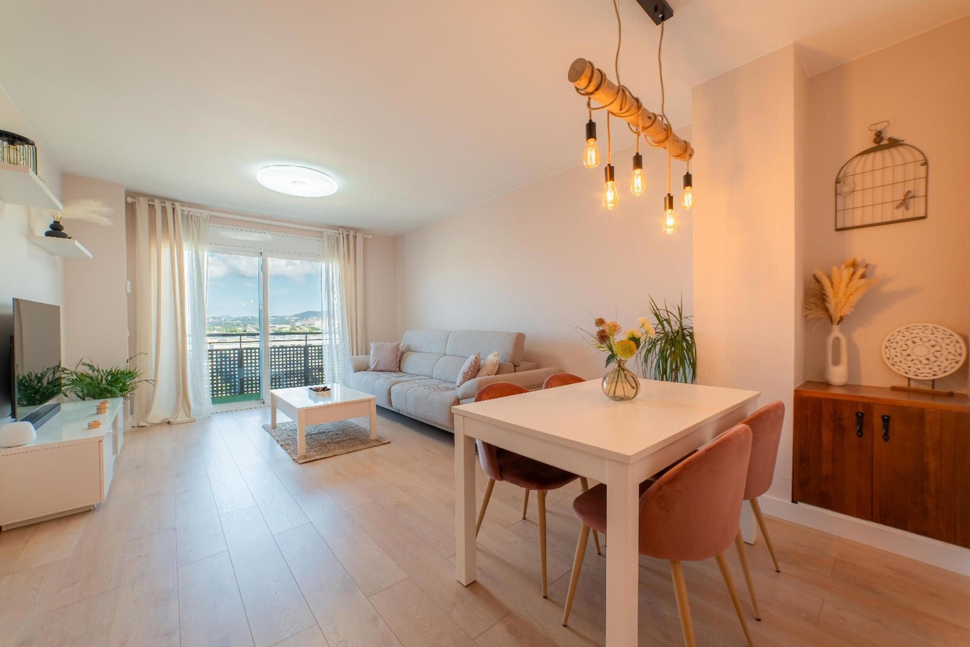 Apartament w Blanes, Girona, Hiszpania 5 sypialni,  nr 140859
