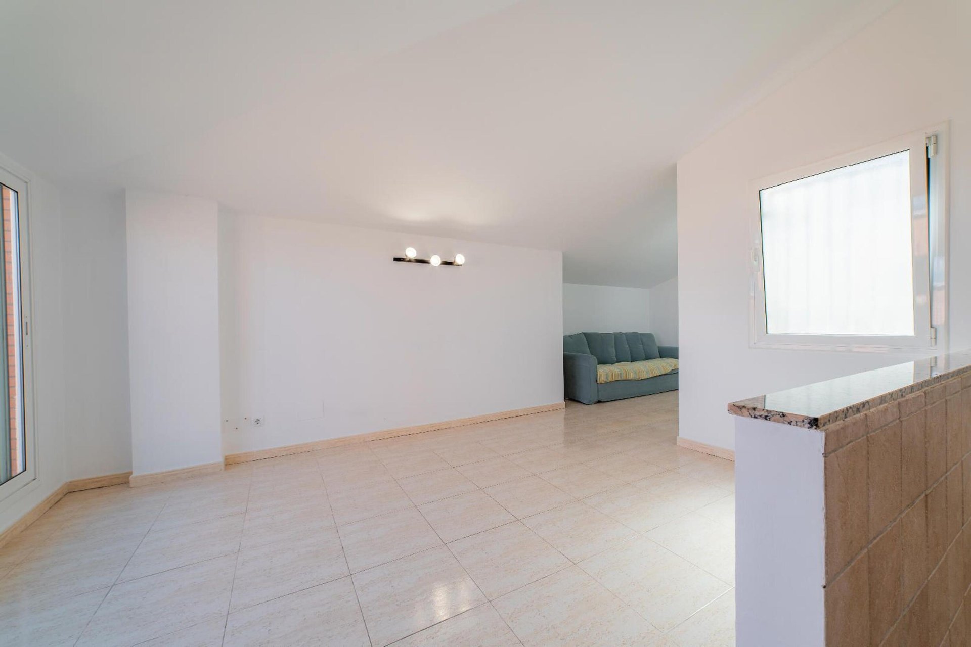 Apartament w Blanes, Girona, Hiszpania 5 sypialni,  nr 140859