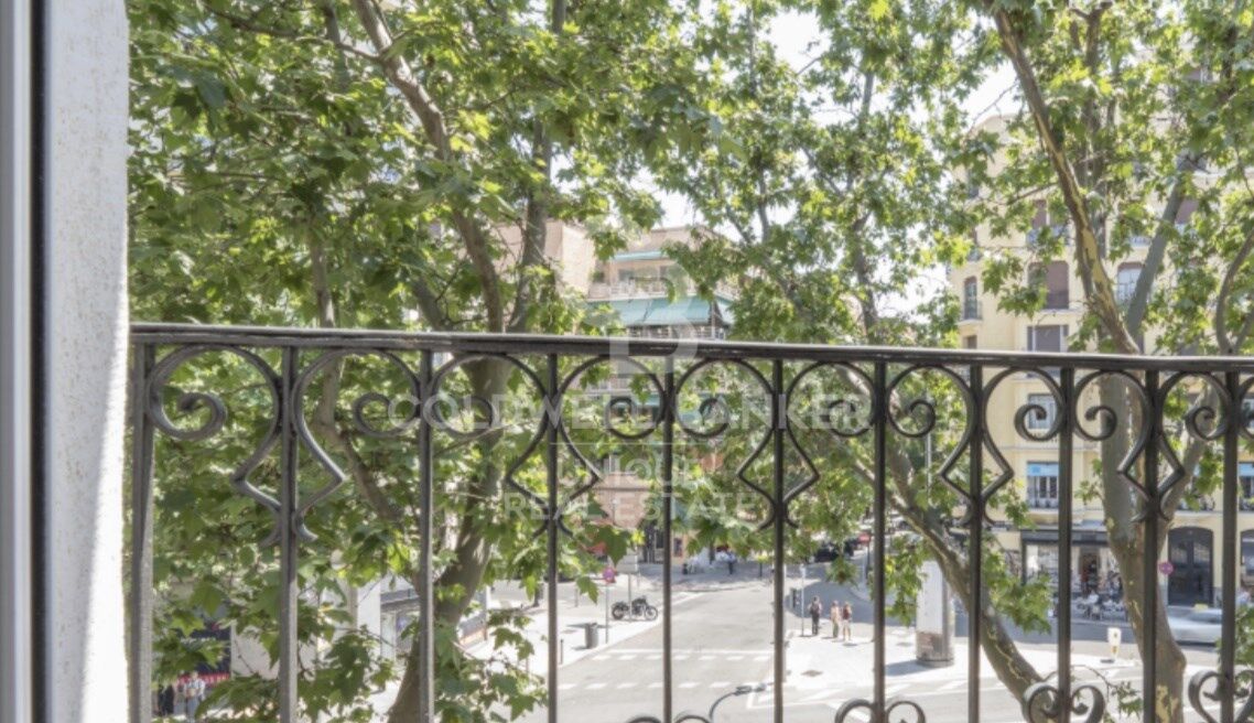 Apartment à Madrid, Espagne 3 chambres, 159 m2 No. 178391