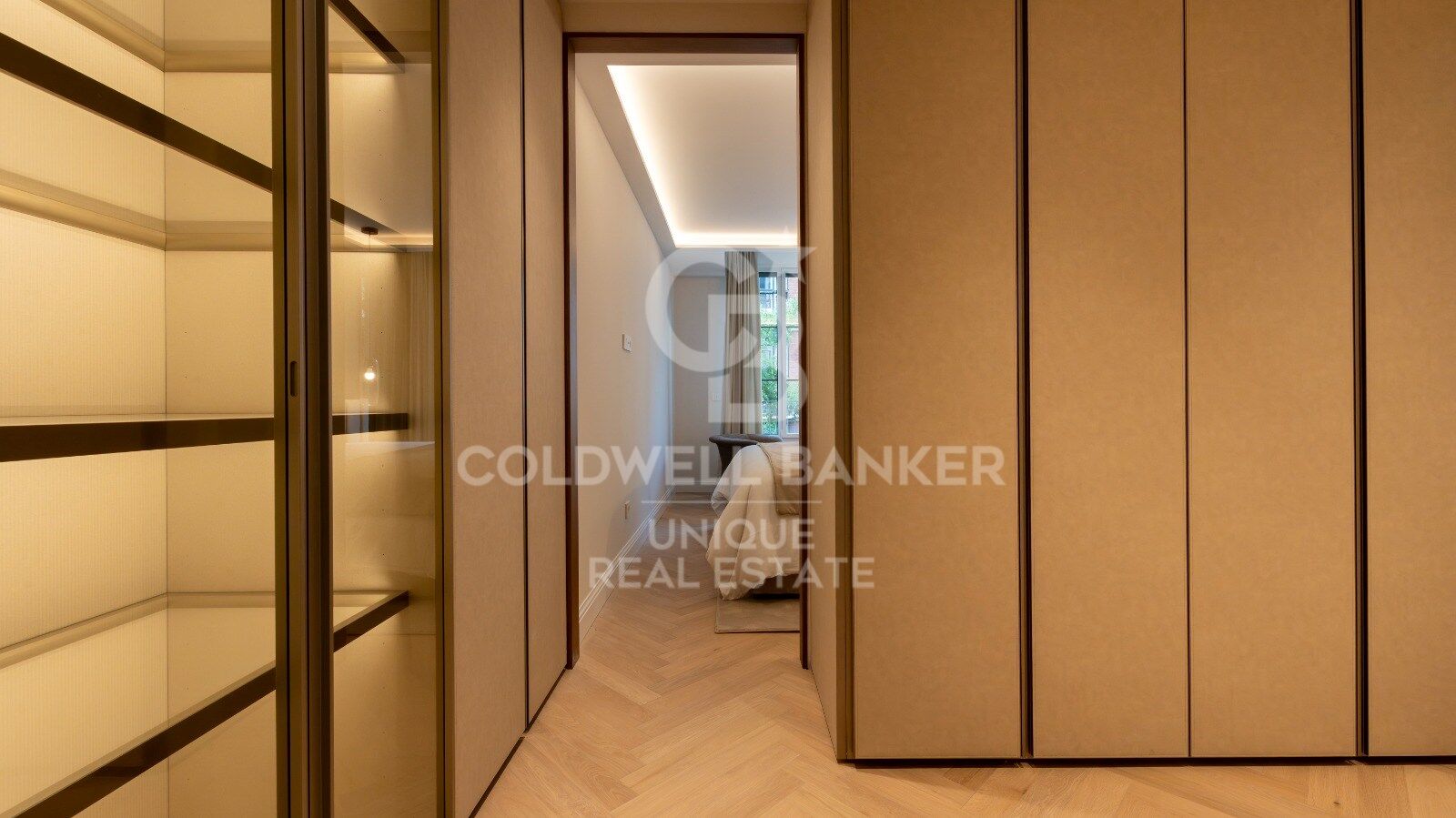 Apartment à Madrid, Espagne 3 chambres, 173 m2 No. 178395