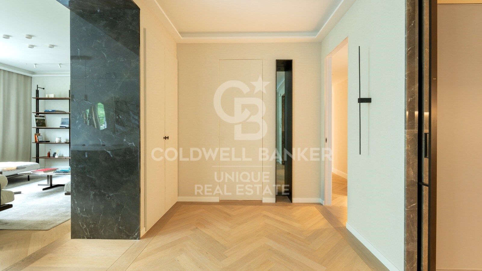 Apartment à Madrid, Espagne 3 chambres, 173 m2 No. 178395