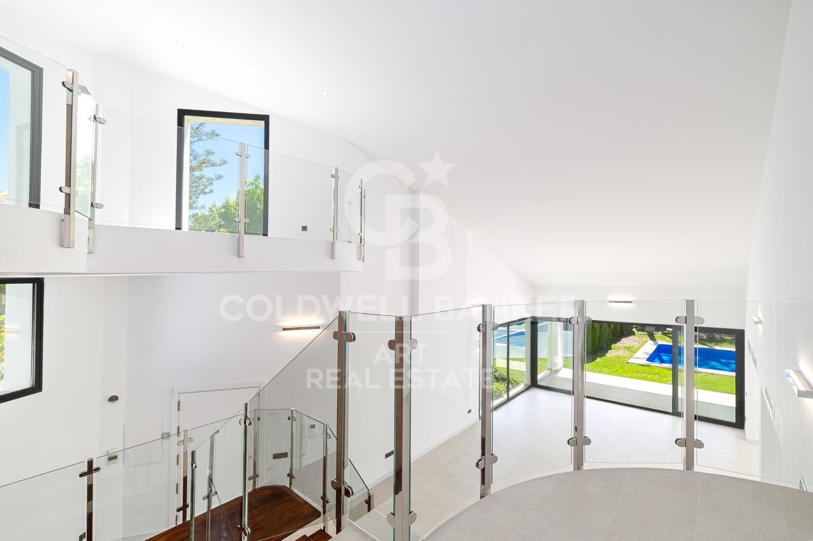 Huvila Marbella, Malaga, Espanja 4 makuuhuonetta, 388 m2 No. 158139