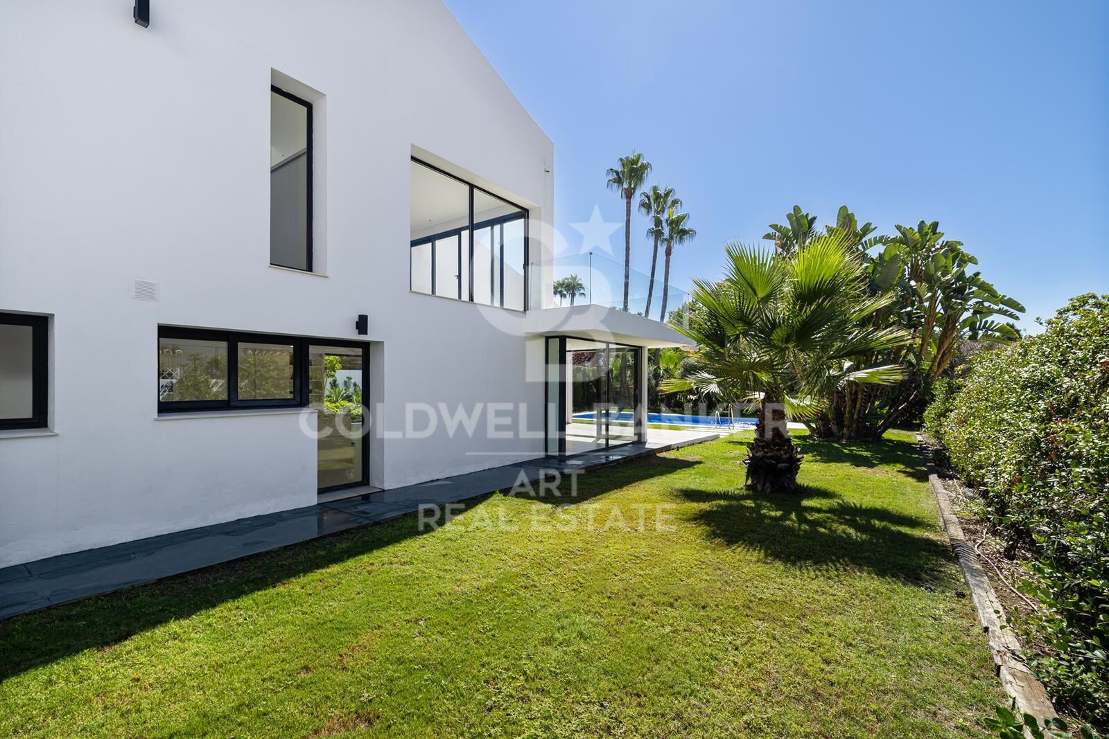 Huvila Marbella, Malaga, Espanja 4 makuuhuonetta, 388 m2 No. 158139