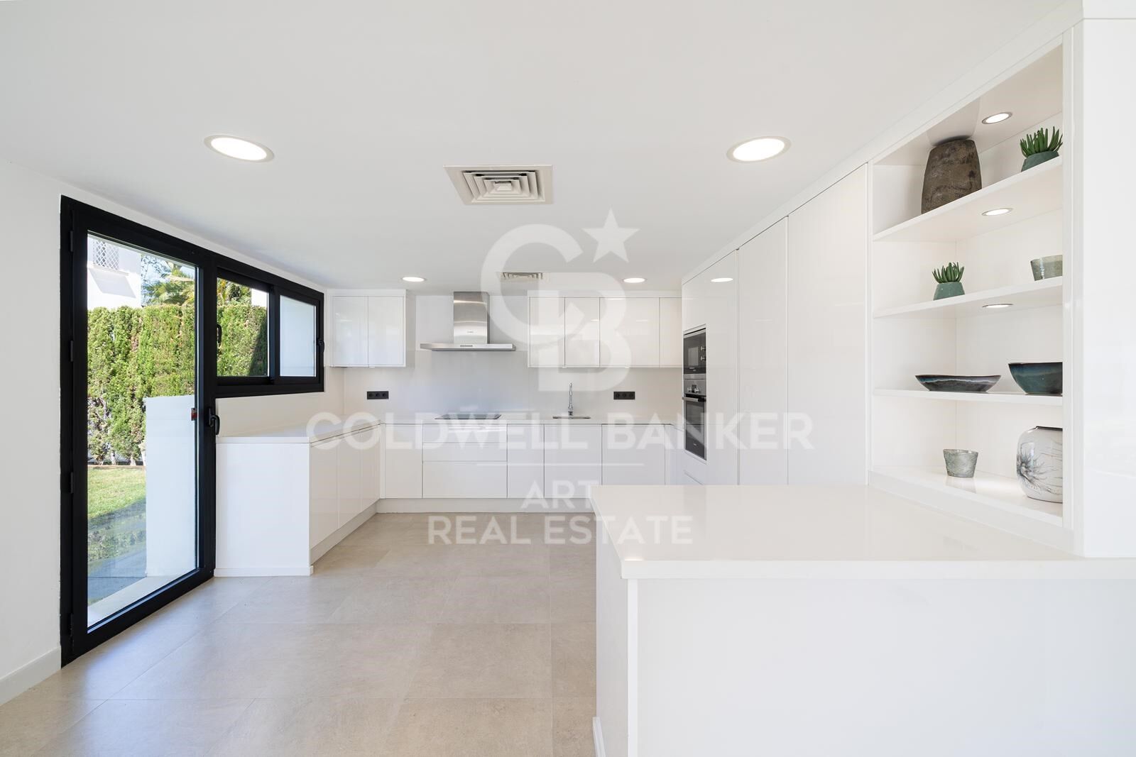 Huvila Marbella, Malaga, Espanja 4 makuuhuonetta, 388 m2 No. 158139
