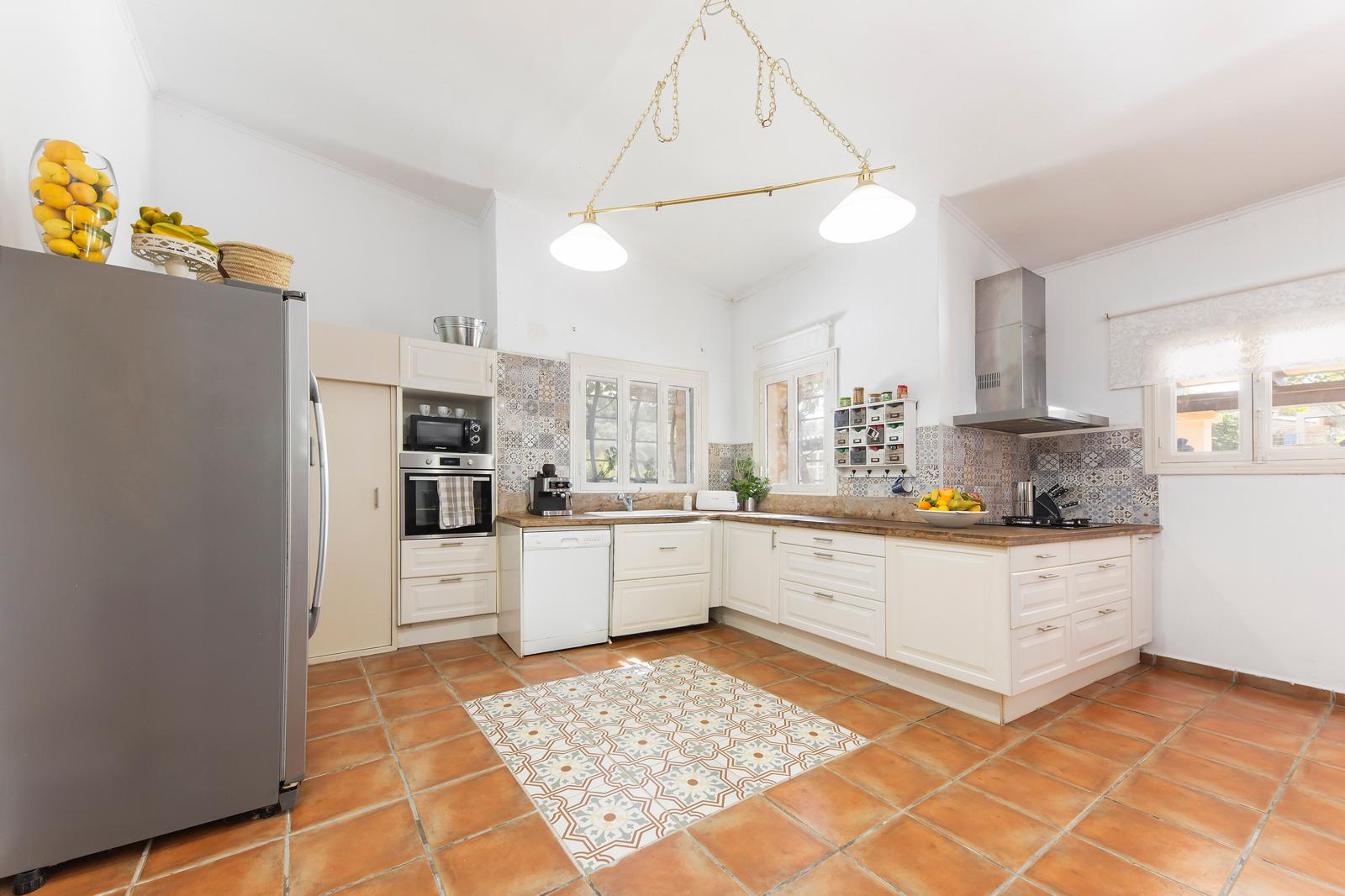 Finca in Manacor, Mallorca, Spain 4 bedrooms, 450 sq.m. No. 147481