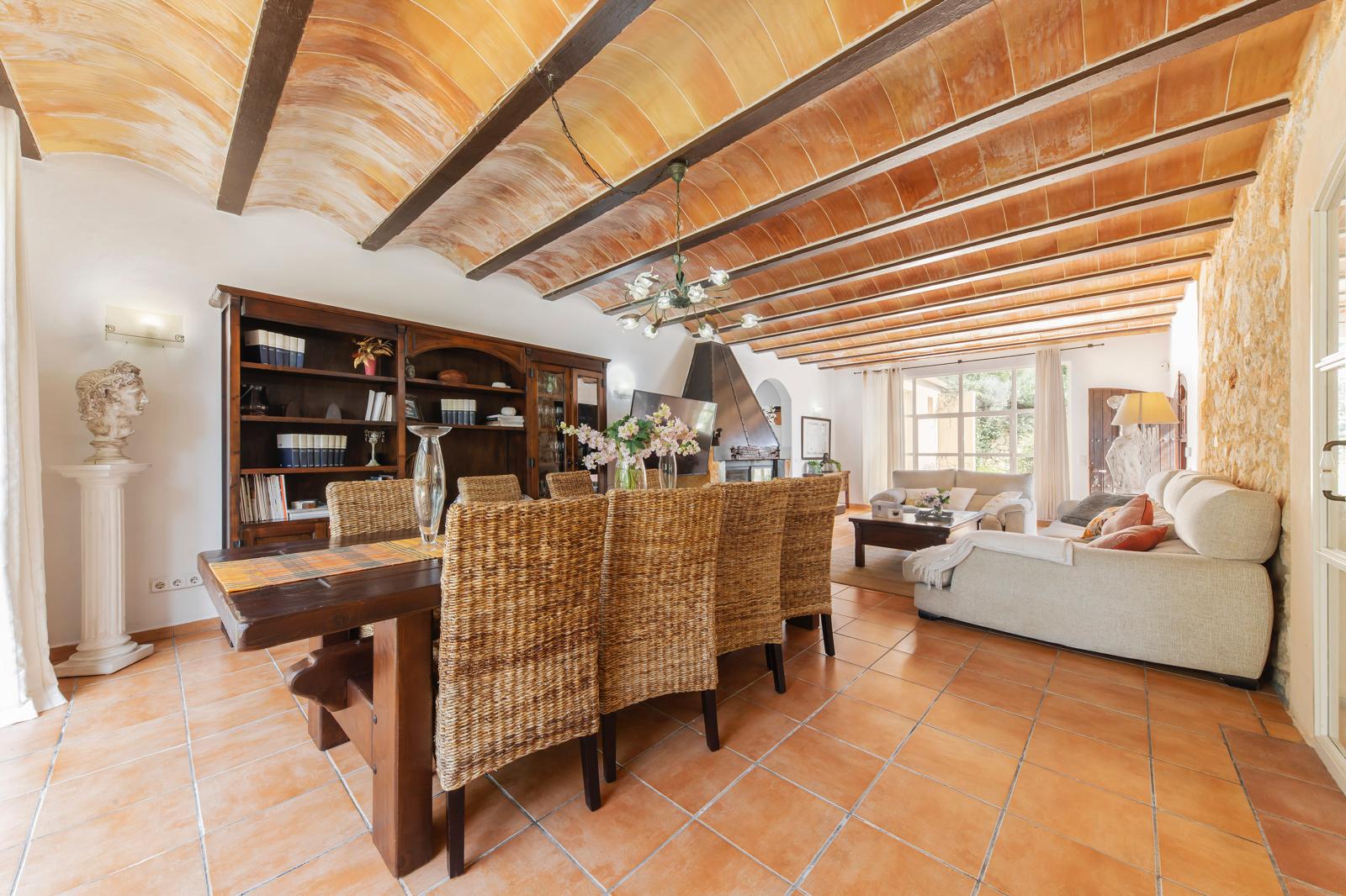 Finca in Manacor, Mallorca, Spain 4 bedrooms, 450 sq.m. No. 147481