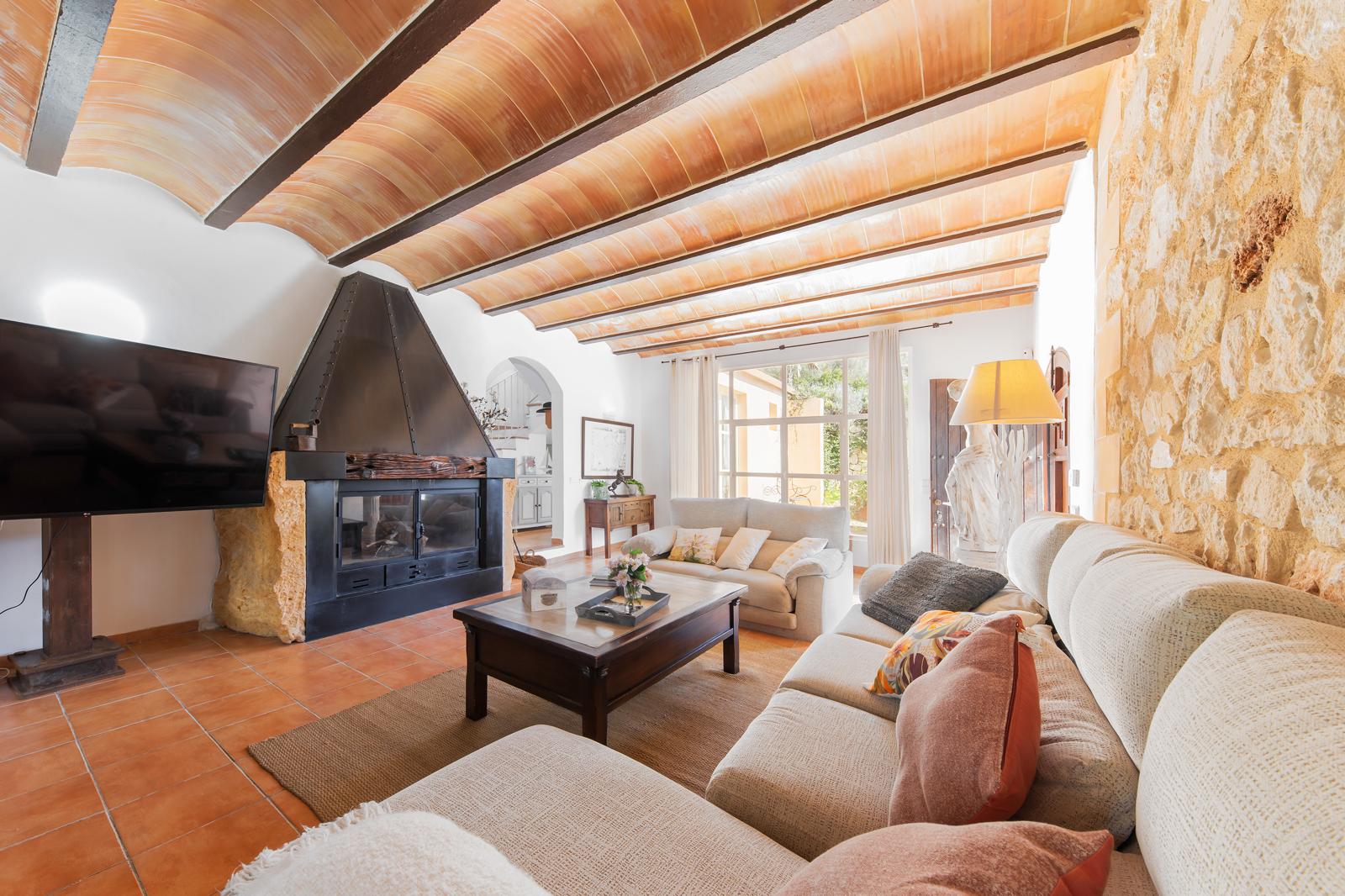 Finca in Manacor, Mallorca, Spain 4 bedrooms, 450 sq.m. No. 147481