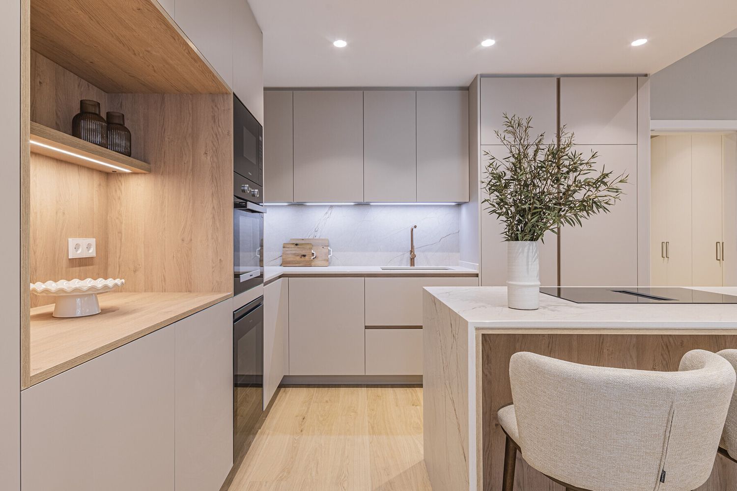 Apartamento en Barcelona, España 5 dormitorios, 224 m2 No. 168975