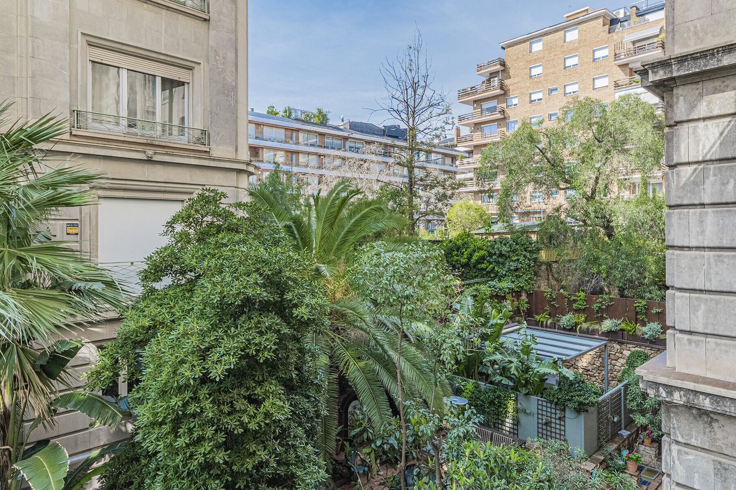 Apartamento en Barcelona, España 5 dormitorios, 224 m2 No. 168975