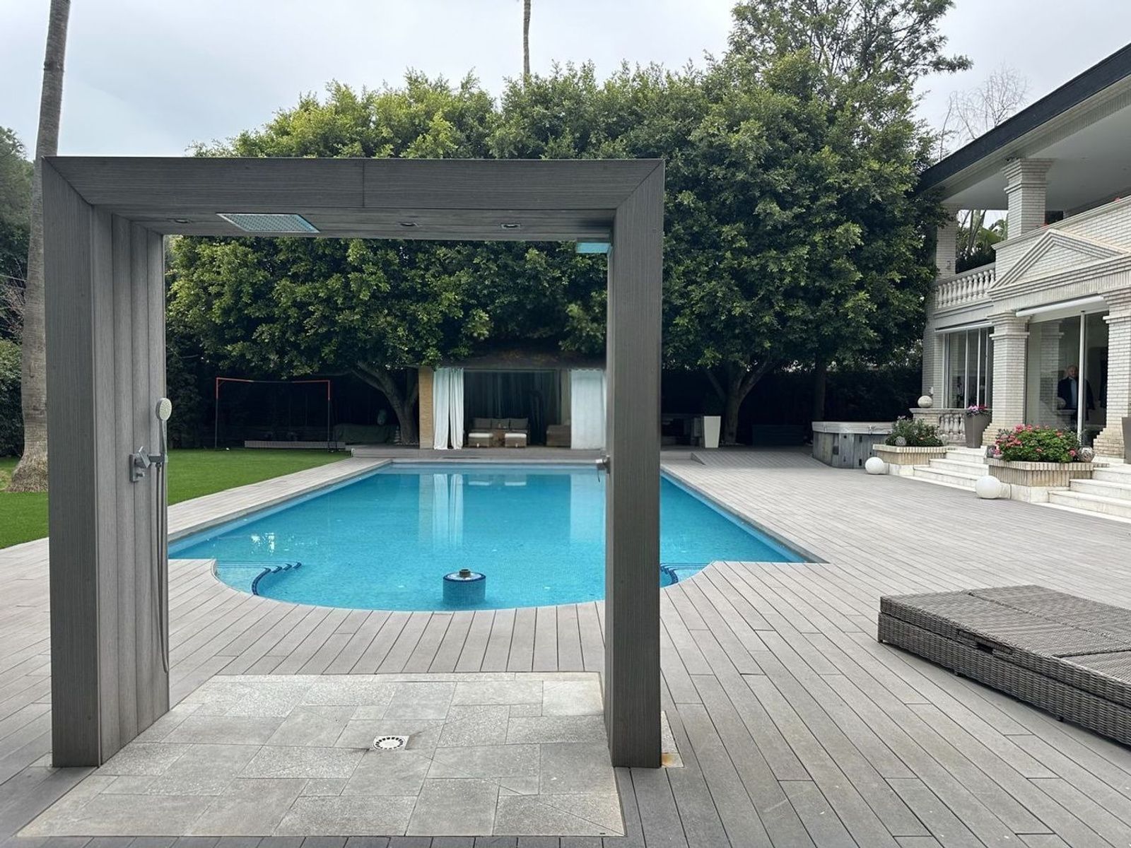 Talo Castelldefels, Barcelona, Espanja 7 makuuhuonetta, 642 m2 No. 168976