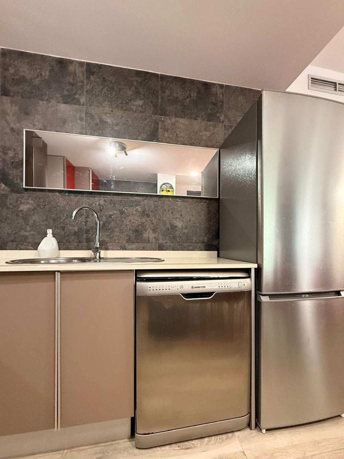 Apartamento en España 3 dormitorios, 90 m2 No. 168979