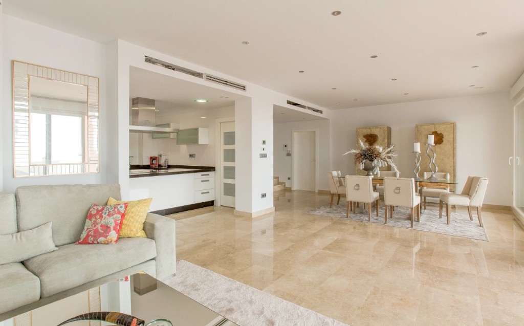Villa in Moraira, Alicante, Spain 4 bedrooms, 559 sq.m. No. 145033