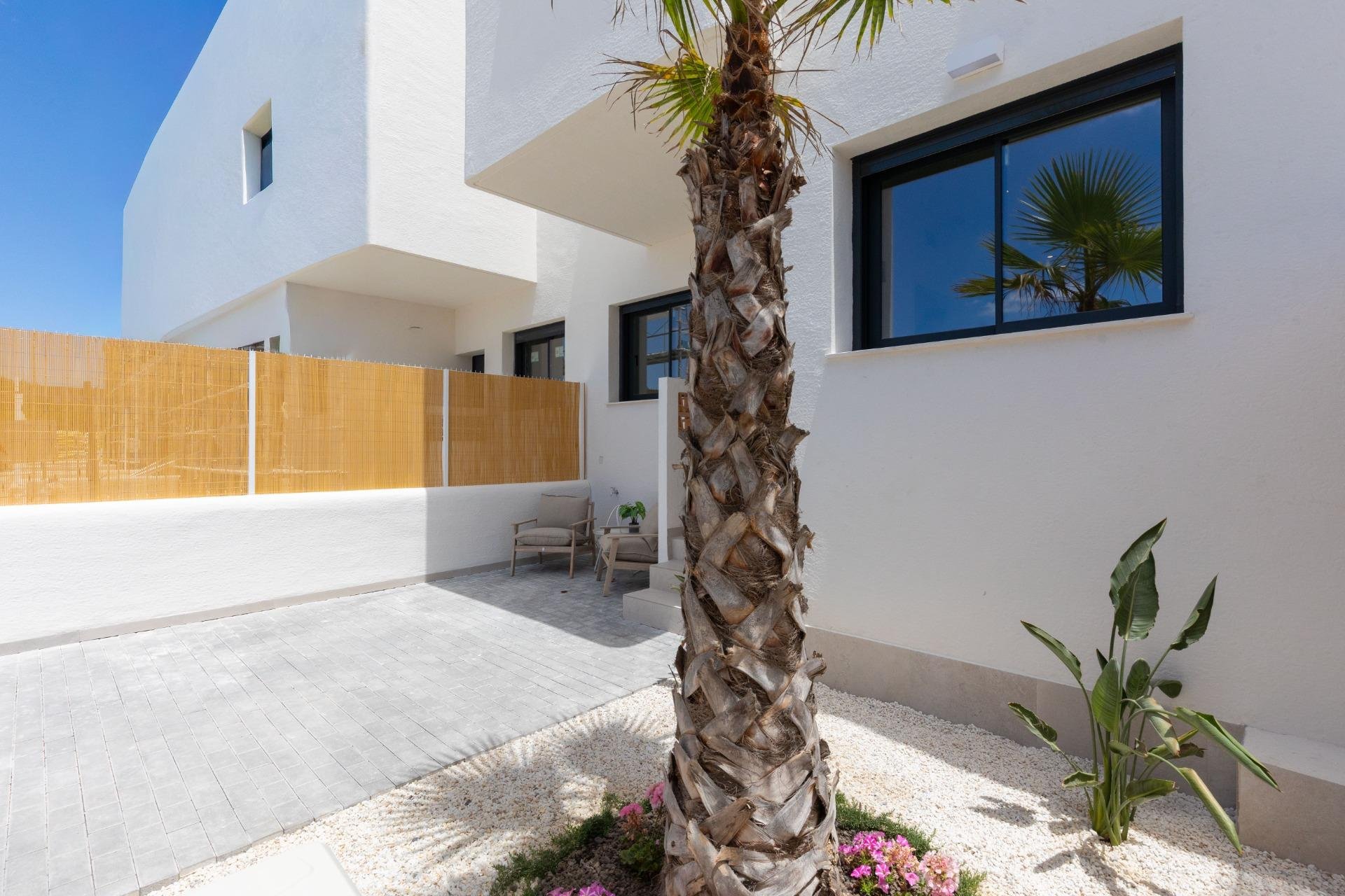 Bungalow en Dolores, Alicante, España 3 dormitorios, 76 m2 No. 142036