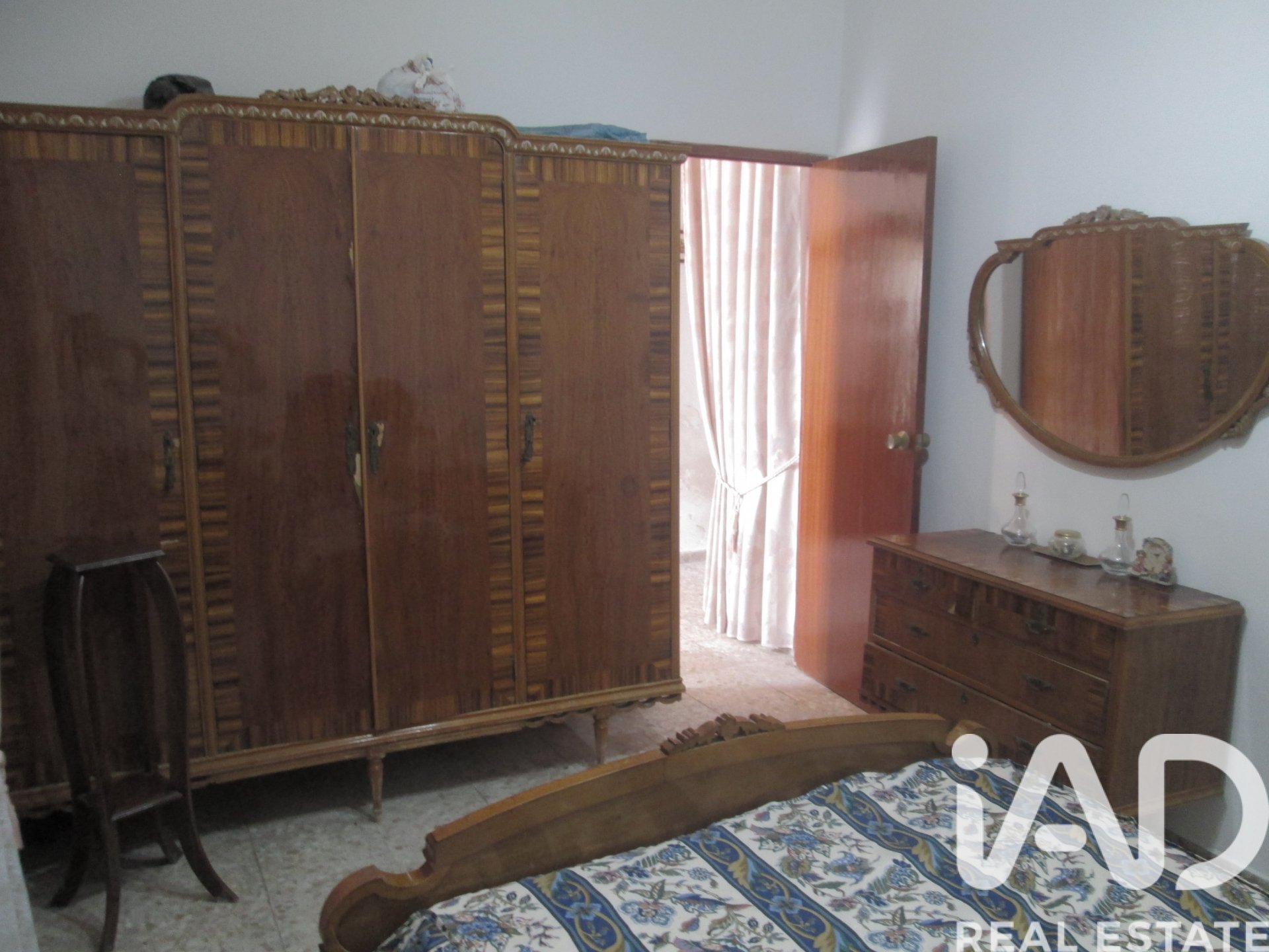 Villa in Santiago De Calatrava, Jaen, Spain 6 bedrooms, 298 sq.m. No. 185474