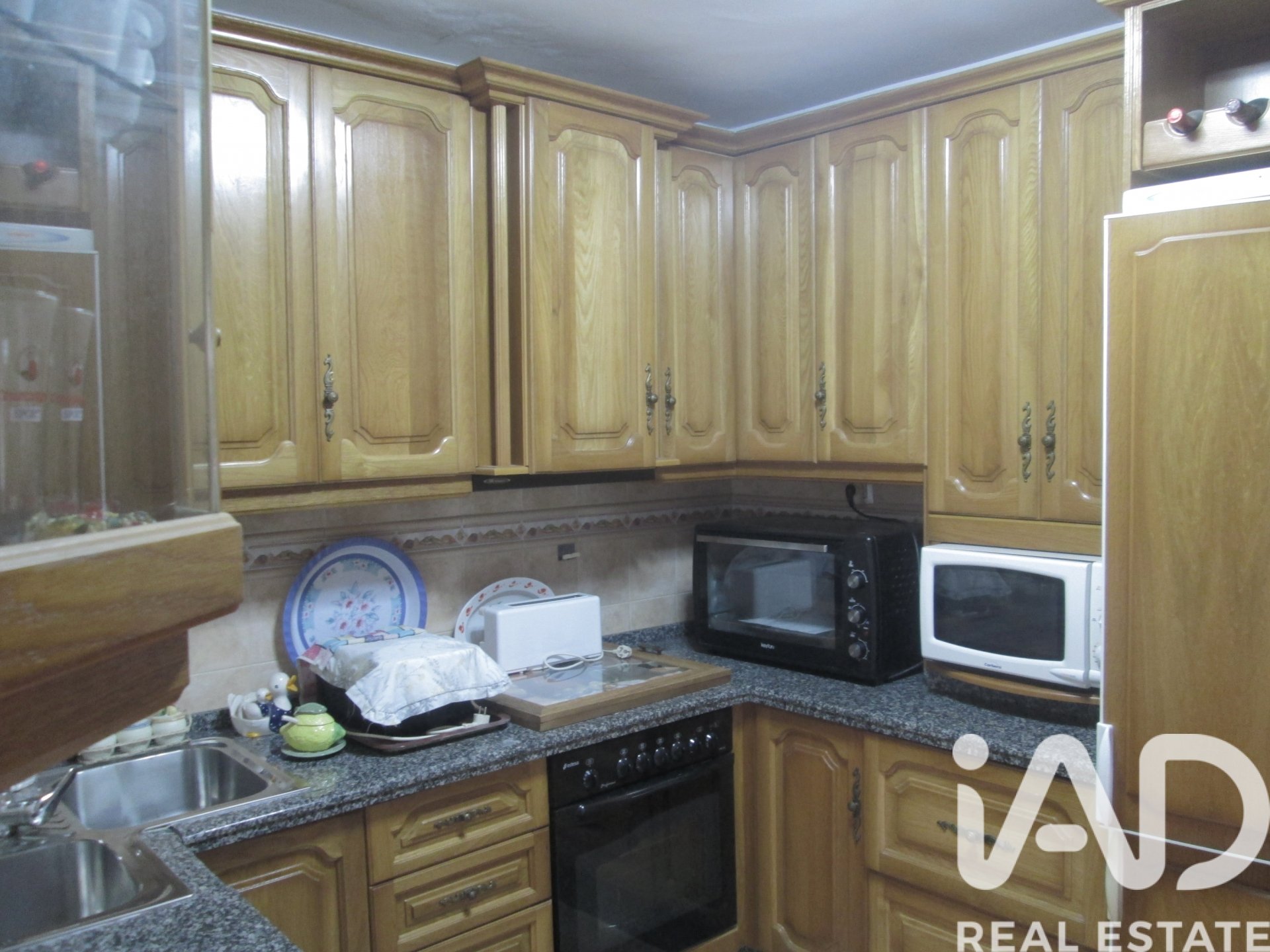 Villa in Santiago De Calatrava, Jaen, Spain 6 bedrooms, 298 sq.m. No. 185474